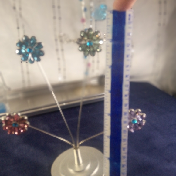 Blingy Girls Vanity Group - Picture 8 of 16